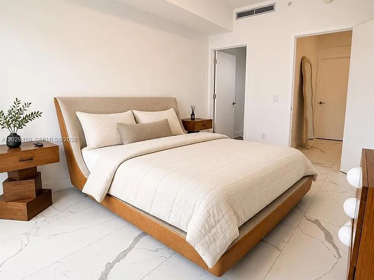 2900 NE 7th Ave #707 — Photo 35