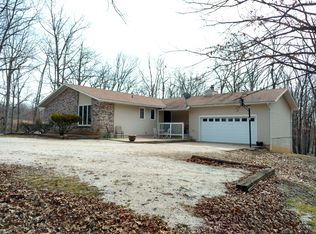 10612 Wildwood Dr, Versailles, MO 65084