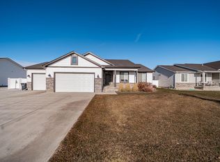 594 W Montezuma St, Idaho Falls, ID 83402