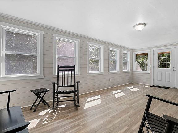 4th image of 37 Symonds Lane