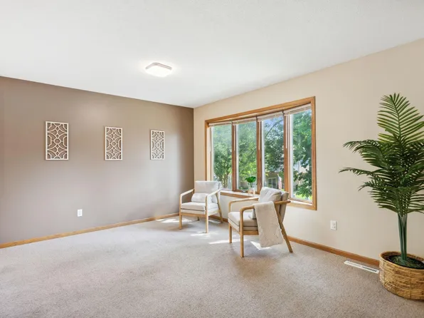 3337 Cory Ln, Hastings, MN 55033