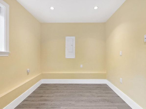 2 bedroom rental in Vancouver — photo 15