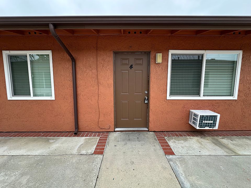 1st image of 1333 W Stoneridge Ct #4