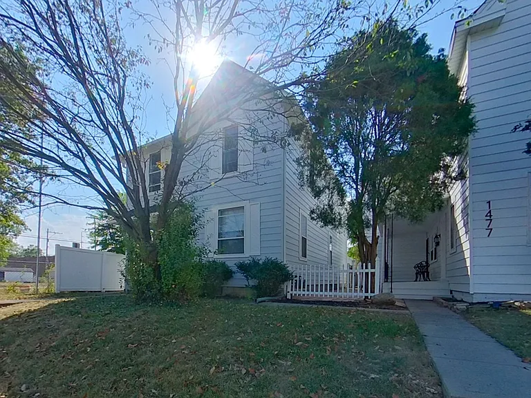 1473 Thomas Ave — Photo 5