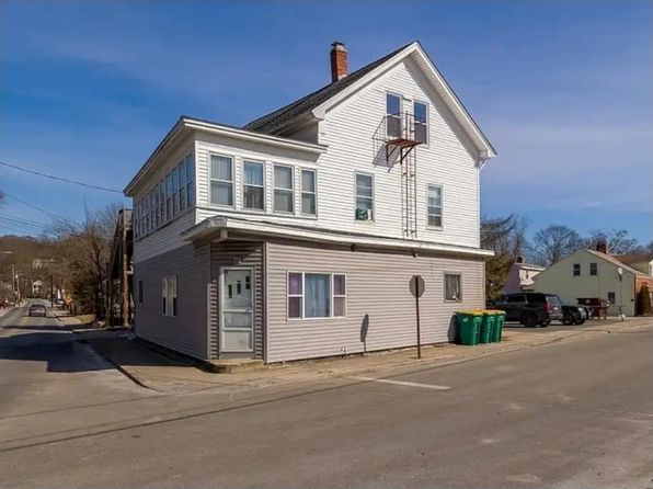 27 Saint Paul St APT 1
