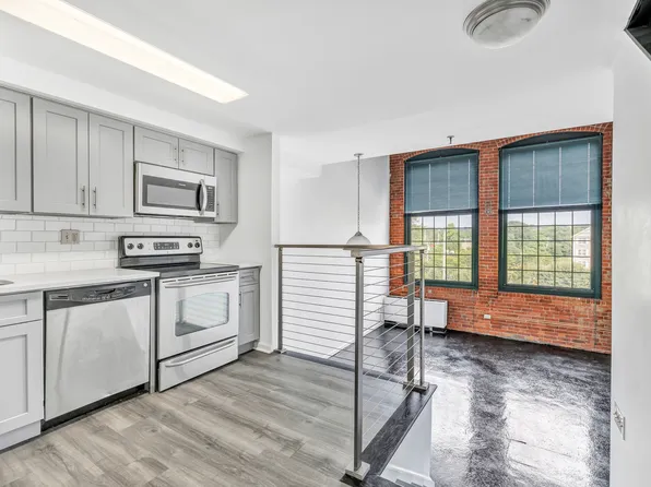 25 Grand Street APT 232, Norwalk, CT 06851