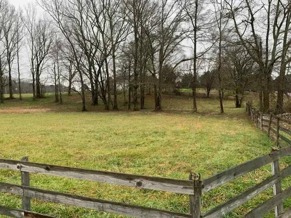 1827 Highway 211 NW, Hoschton, GA 30548