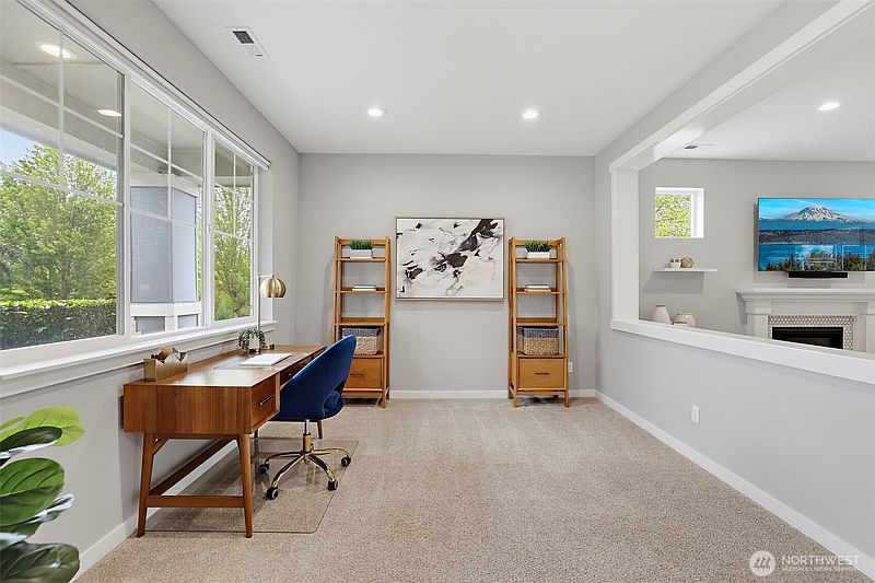 4th image of 34331 SE Jacobia Street