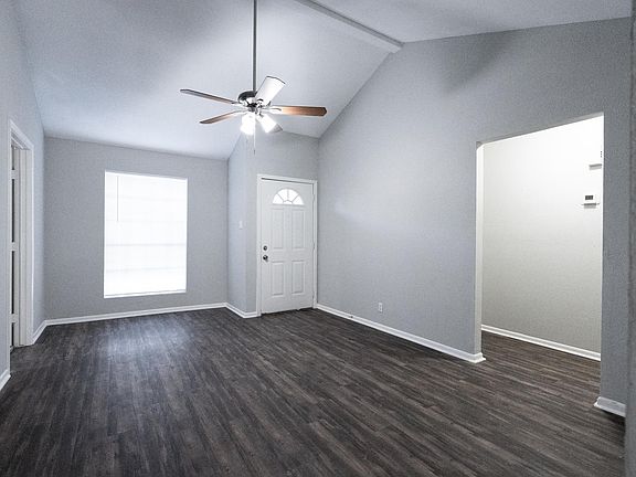 2nd image of 436 Fisher St