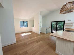 (Undisclosed Address), Yarmouth, ME 04096