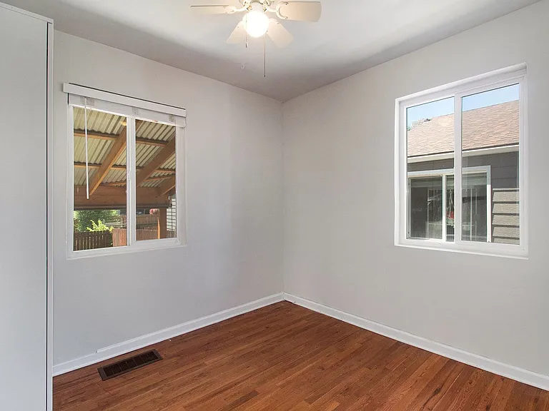 3111 S Emerson St — Photo 9