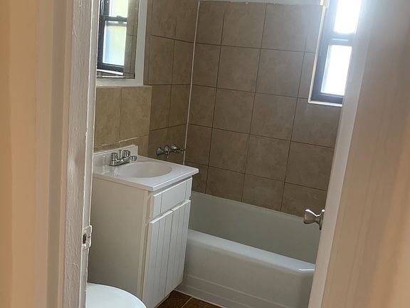 4th image of 196-23 69th Ave #8