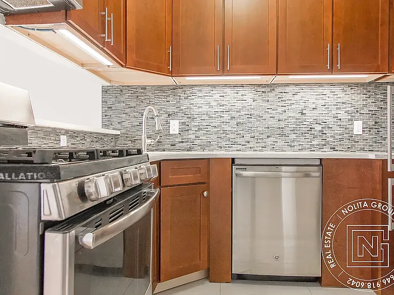 183 Lenox Ave #3 — Photo 4