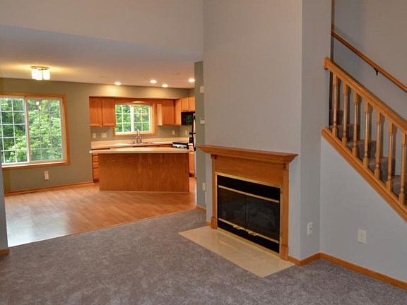 2nd image of 9347 Turnberry Alcove