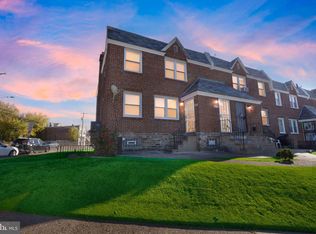 6037 N 17th St, Philadelphia, PA 19141
