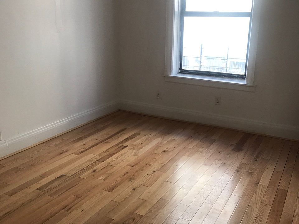 1st image of 165 Sherman Ave APT 4N