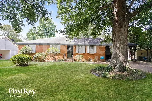 2693 Satellite St Photo 1