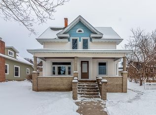 109 N 2nd St, Le Sueur, MN 56058