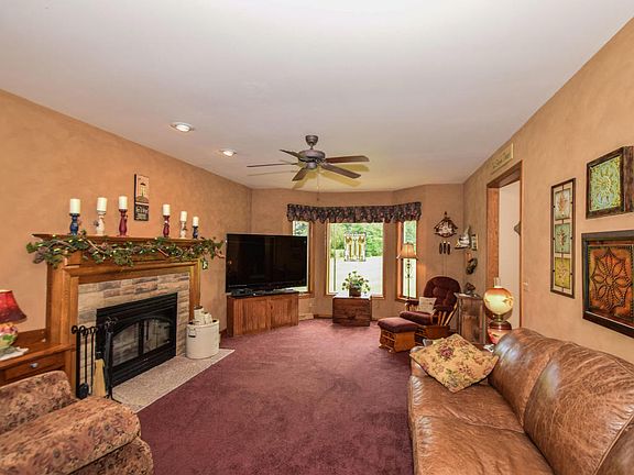 2nd image of 1298 Trailway Ct