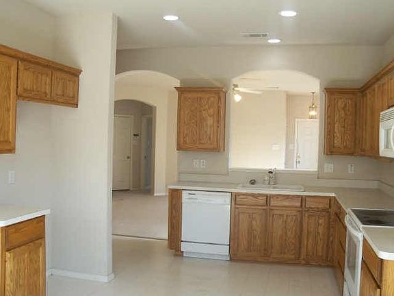 3rd image of 2665 Silver Hill Dr