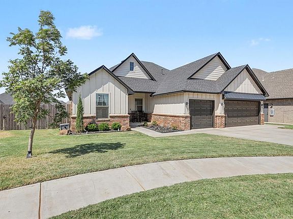 2nd image of 10701 Coeur Ct