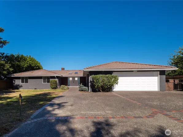 20916 Military Road S, SeaTac, WA 98198