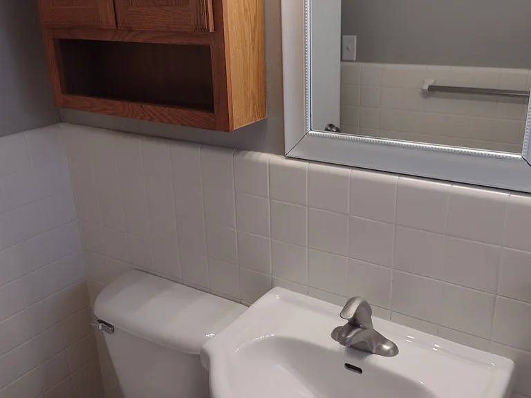 1914-1916 Hopkins Ave #1 — Photo 5