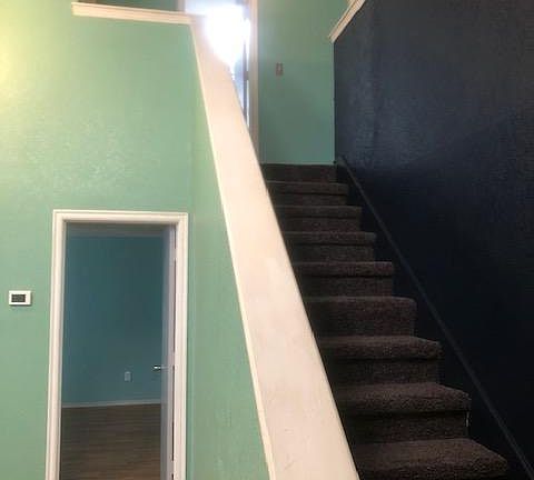 5th image of 2108 Lakecrest Dr