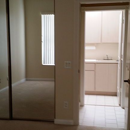 5th image of 2555 SW Greenwich Way