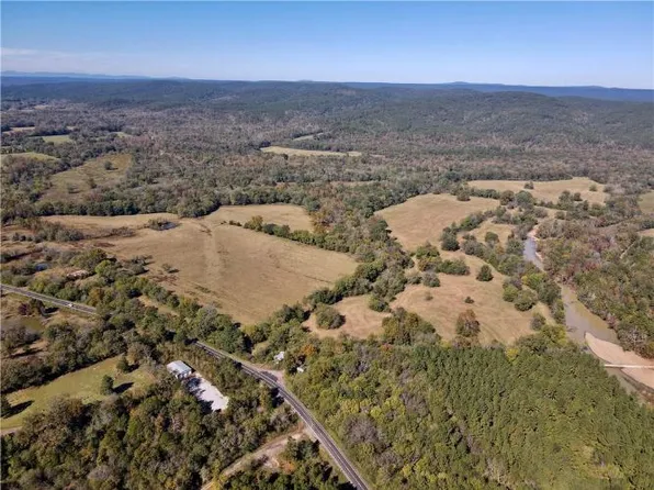 E Highway 28, Parks, AR 72950