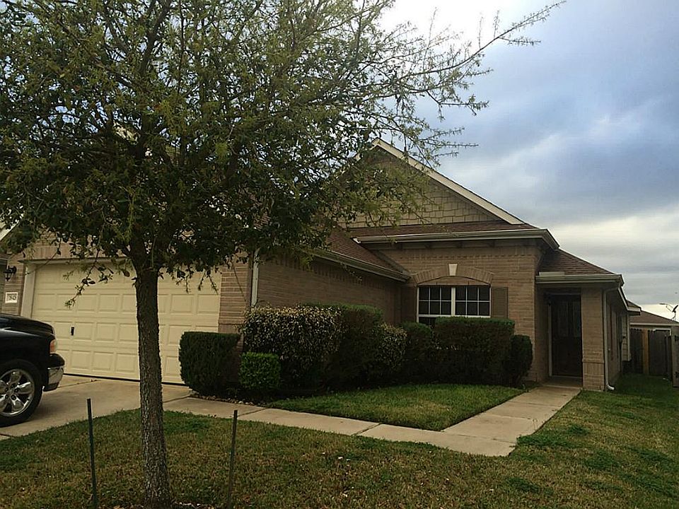 1st image of 18426 Tupper Bend Ln