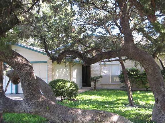 2nd image of 8804 Pineridge Dr #A