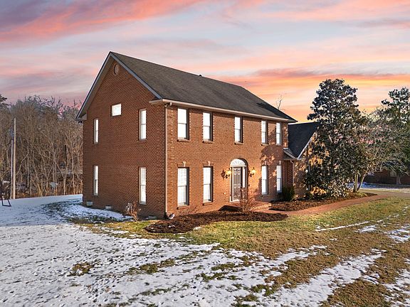 2nd image of 55 Lakeview Dr