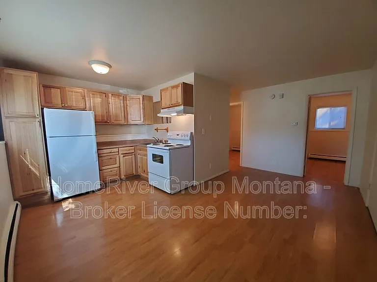 1744 S 7th St W #2 — Photo 3