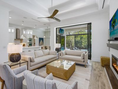 730 Kendall Dr, Marco Island, FL, 34145