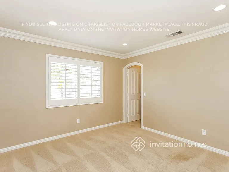 11042 Evergreen Loop — Photo 15