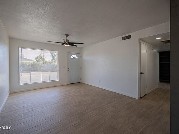 4th image of 12642 N 42nd Ave