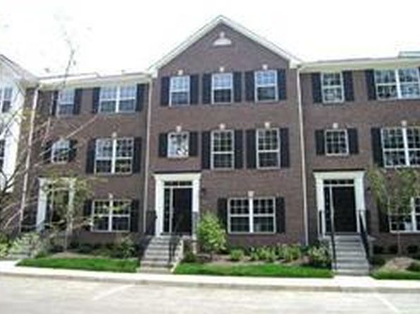 936 Rosalind Pl