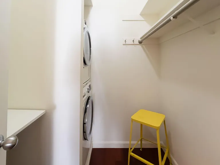 8960 Cynthia St #103 — Photo 12