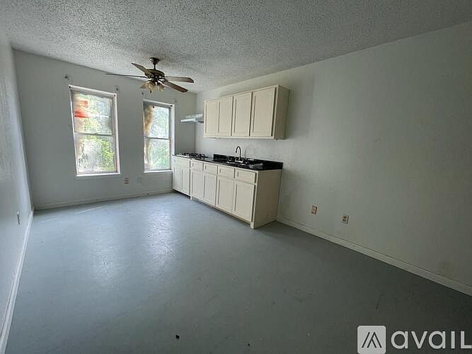 1st image of 521 E Sprague St #4