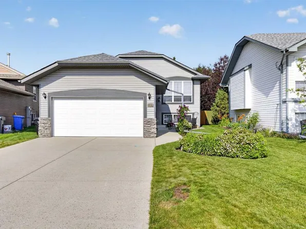 109 E Willow Grn, Olds, AB T4H 1Y8