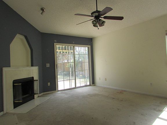 5th image of 4439 Timber Bluff Ct