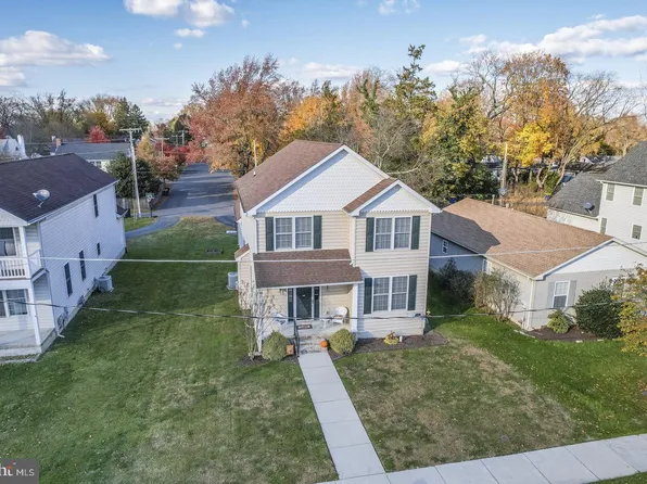 53 Washington St, Dover, DE 19904