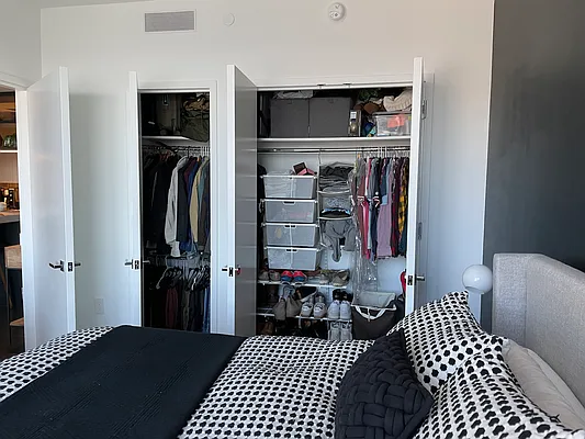 Rented by Owner | media 36