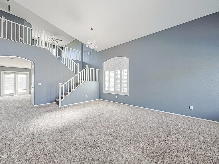 5245 N 125th Ave — Photo 4