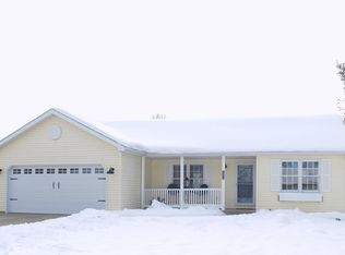 30814 Oakbrook Dr, Granger, IN 46530