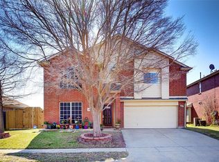 1602 Loveland Dr, Arlington, TX 76018