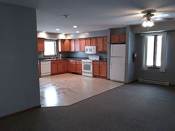 5th image of 801 11th Ave N #De95ac037