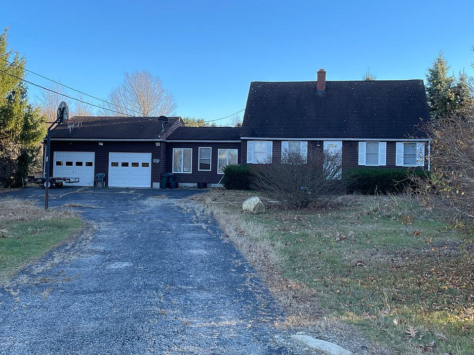 1st image of 121 Ford Farm Rd