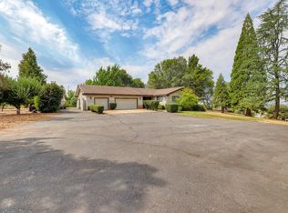 12340 Hyde Park Ln, Auburn, CA 95603